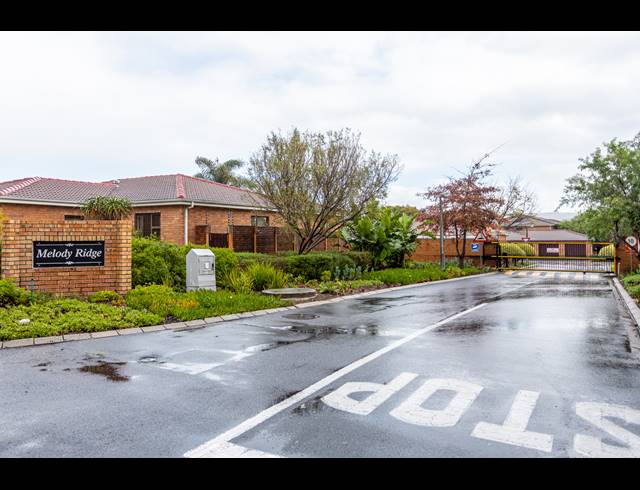 2 BEDROOM APARTMENT SOLD IN SONSTRAAL HEIGHTS